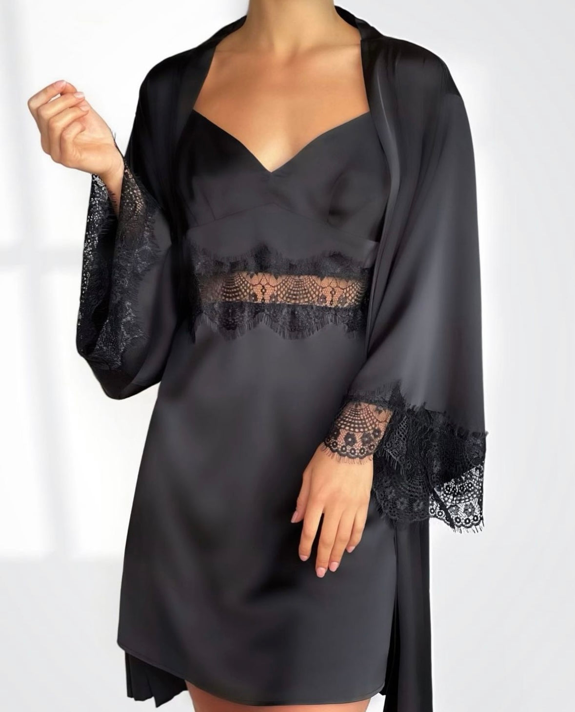 Pastel night and bathrobe set with lace